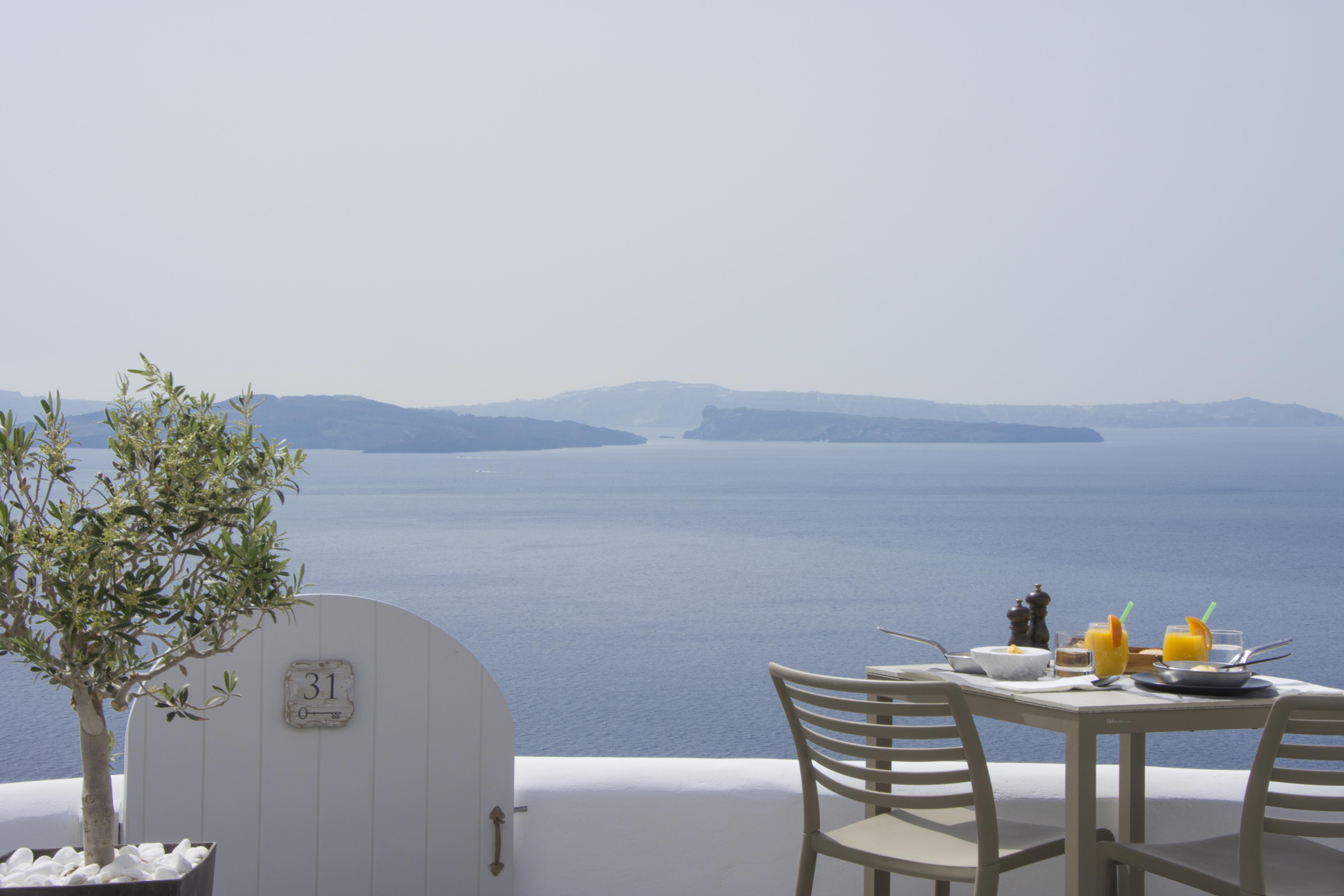 Santorini Secret Suites & Spa, Small Luxury Hotels Of The World Oia  Exterior photo