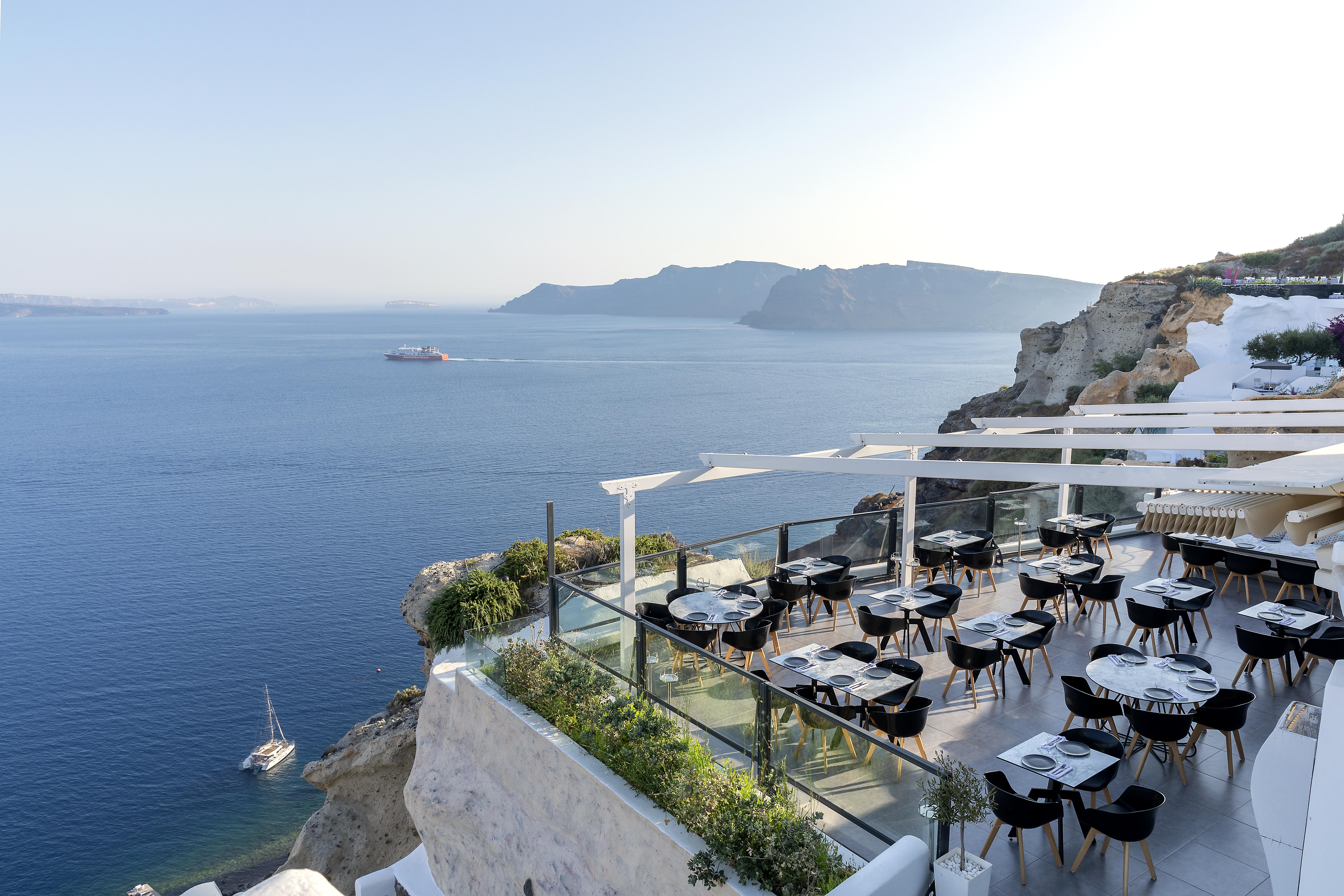 Santorini Secret Suites & Spa, Small Luxury Hotels Of The World Oia  Exterior photo